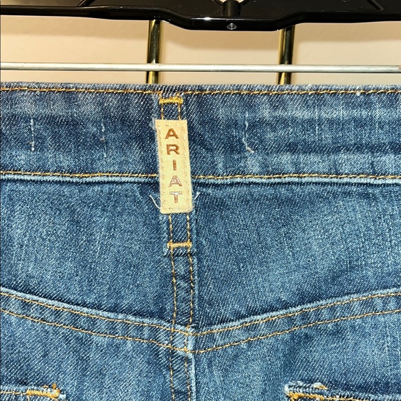 Ariat Ladies Ultra High Rise Jazmine Relaxed Straight - Size 29  NWOT - Picture 13 of 13